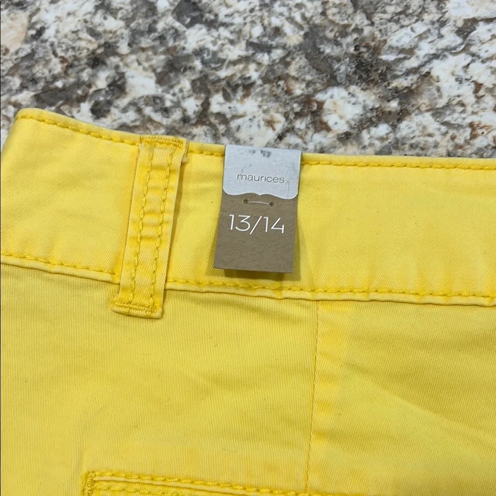 Maurices Yellow Bermuda Shorts Vibrant Cotton Blend - Picture 6 of 7